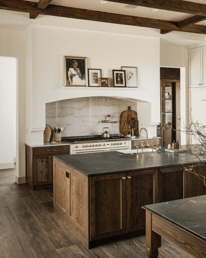 Bold and Beautiful Kitchen Trends for 2024 - ANG LORELAI